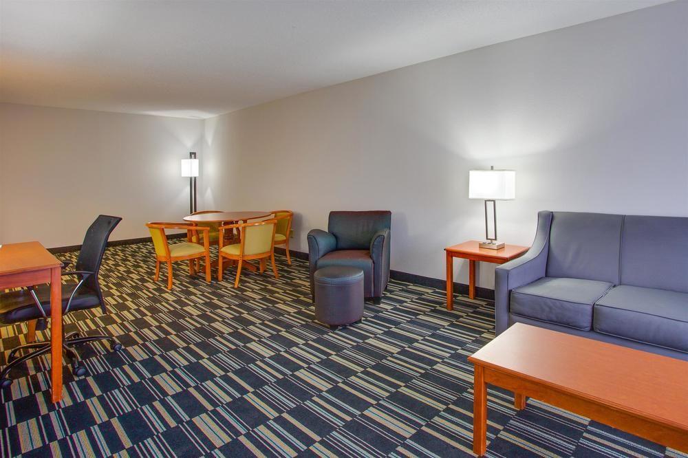 Fairfield Inn & Suites By Marriott Virginia Beach/Norfolk Airport Ngoại thất bức ảnh