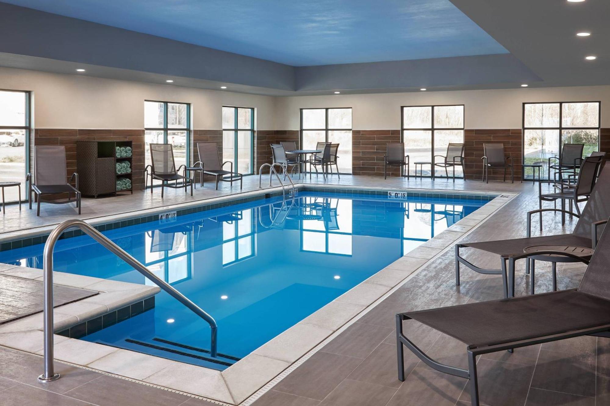 Fairfield Inn & Suites By Marriott Virginia Beach/Norfolk Airport Ngoại thất bức ảnh